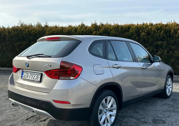 BMW X1 cena 49999 przebieg: 149500, rok produkcji 2014 z Zawiercie małe 596